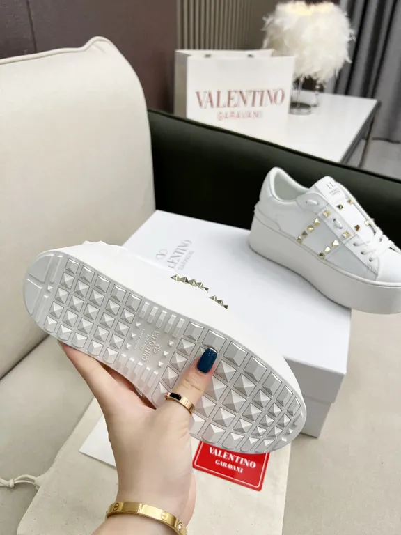 Valentino Shoe 